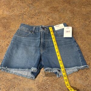 Wrangler Women's Size 2/26 shorts